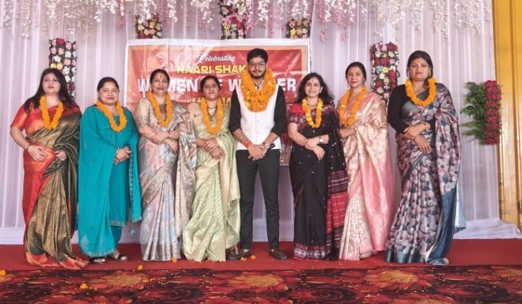 कोटद्वार में “वूमेंस ऑफ वंडर” प्रोग्राम में उत्कृष्ट कार्य करने वाली महिलाएं सम्मानित