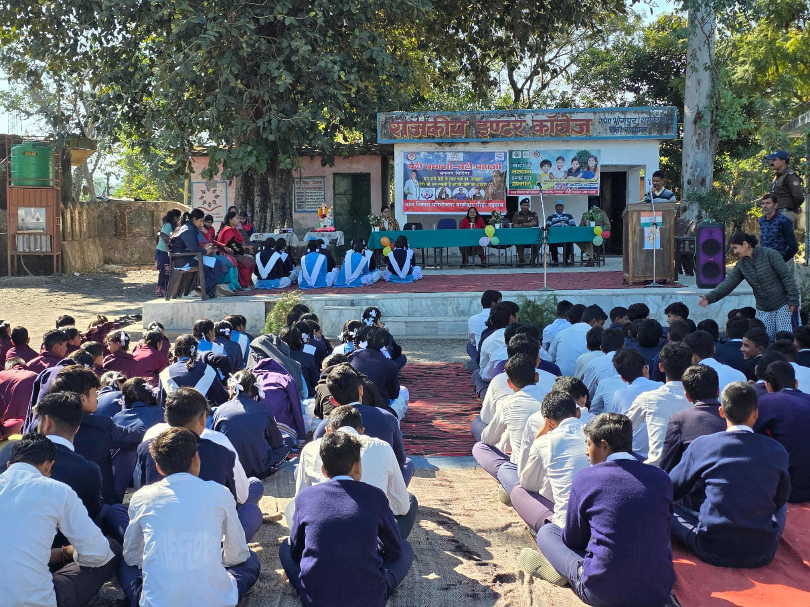 साइबर सुरक्षा, सोशल मीडिया सुरक्षित उपयोग एवं नशे के दुष्प्रभावों के प्रति पौड़ी पुलिस का जागरूकता अभियान अनवरत जारी।