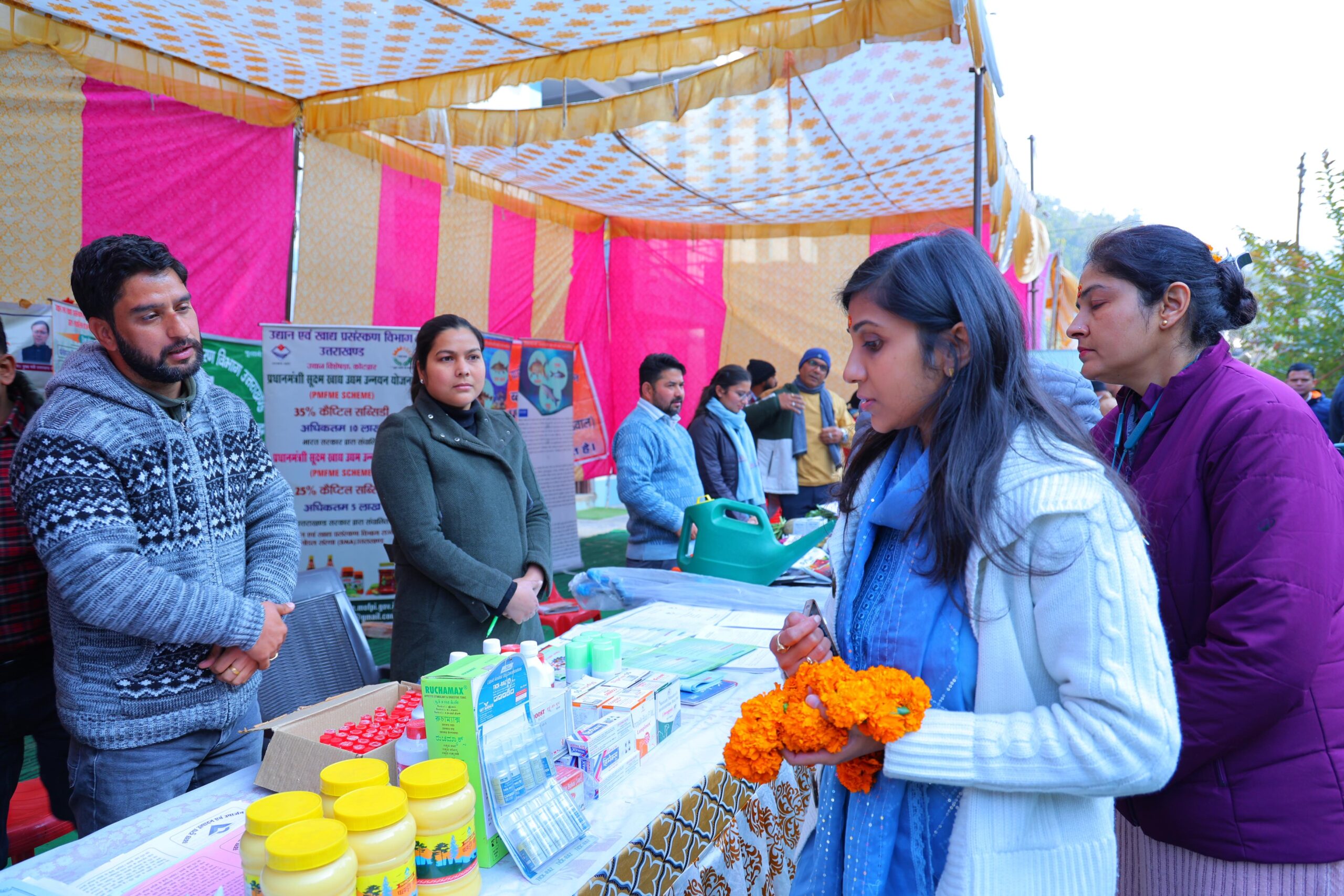 कृषि एवं उद्यान योजनाओं से अधिकाधिक किसानों को जोड़ने के निर्देश : जिलाधिकारी